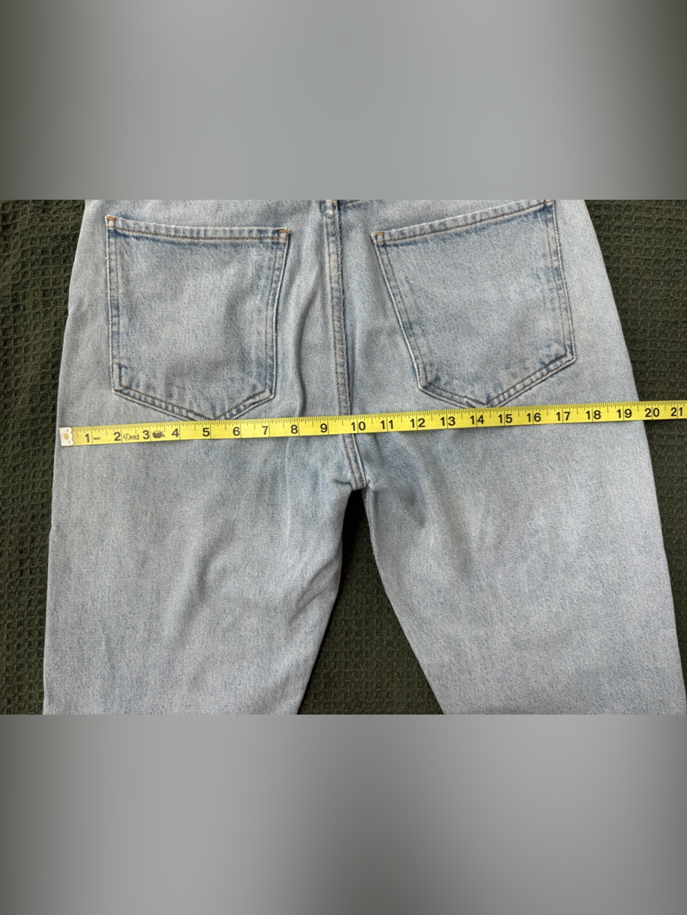 Agolde Riley Light Blue Button-Fly Denim Jeans - Picture 10 of 12